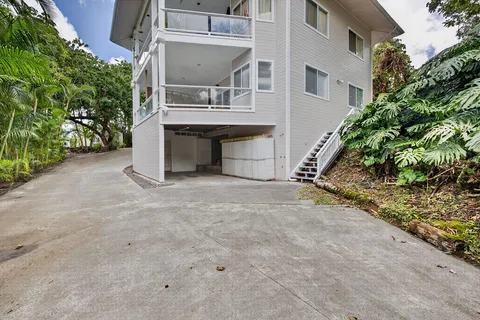 $1,650,000 | 73-1203 Ahulani Street, Kailua-Kona, HI 96740