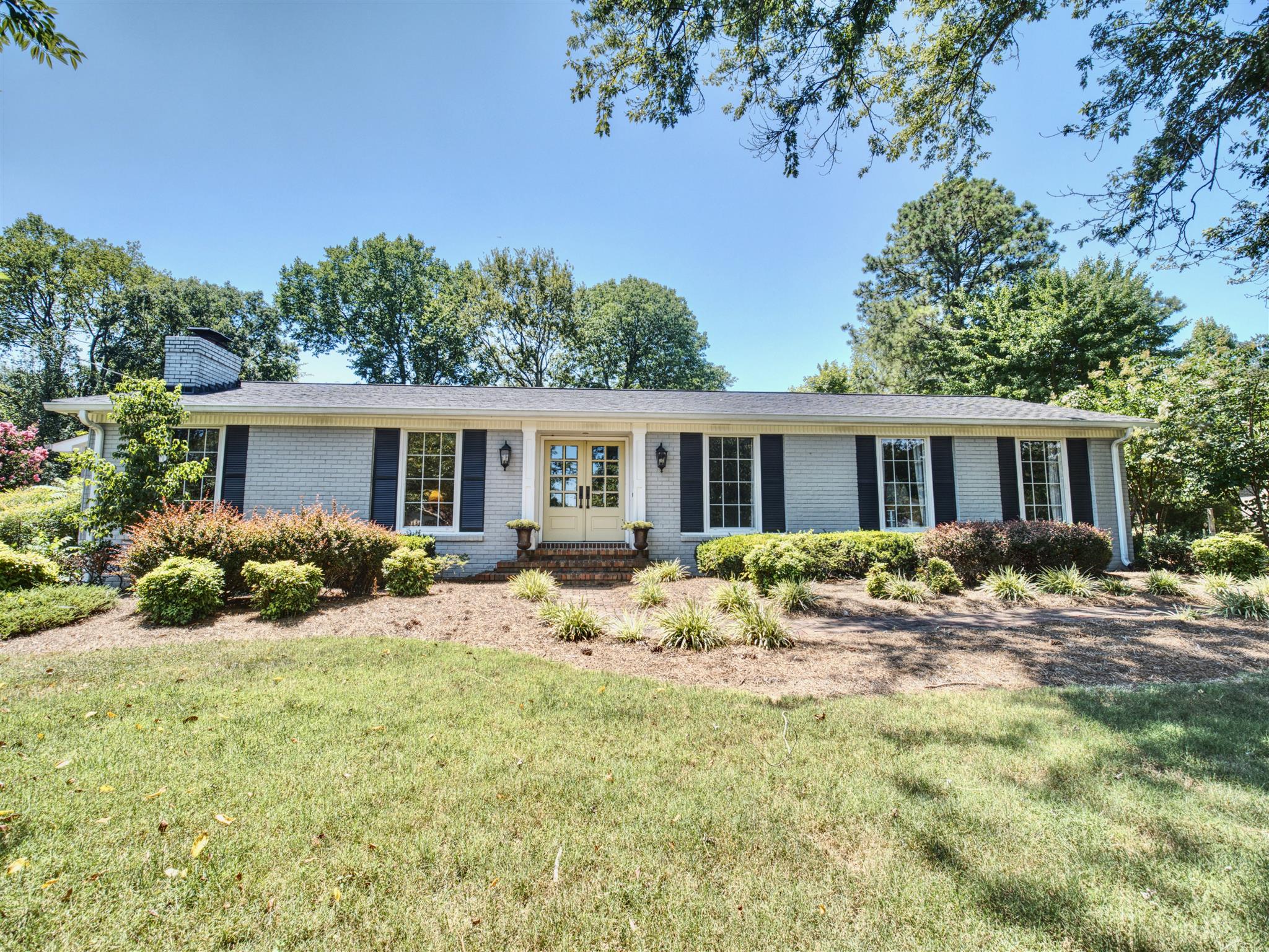 1802 Indian Hills Road Lebanon, TN 37087 - Photo 1 of 29 Curb appeal!!! Lots of natural light