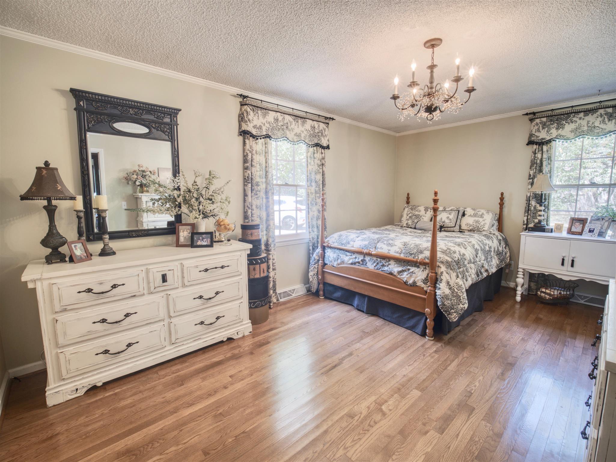 1802 Indian Hills Road Lebanon, TN 37087 - Photo 22 of 29 Guest bedroom #2