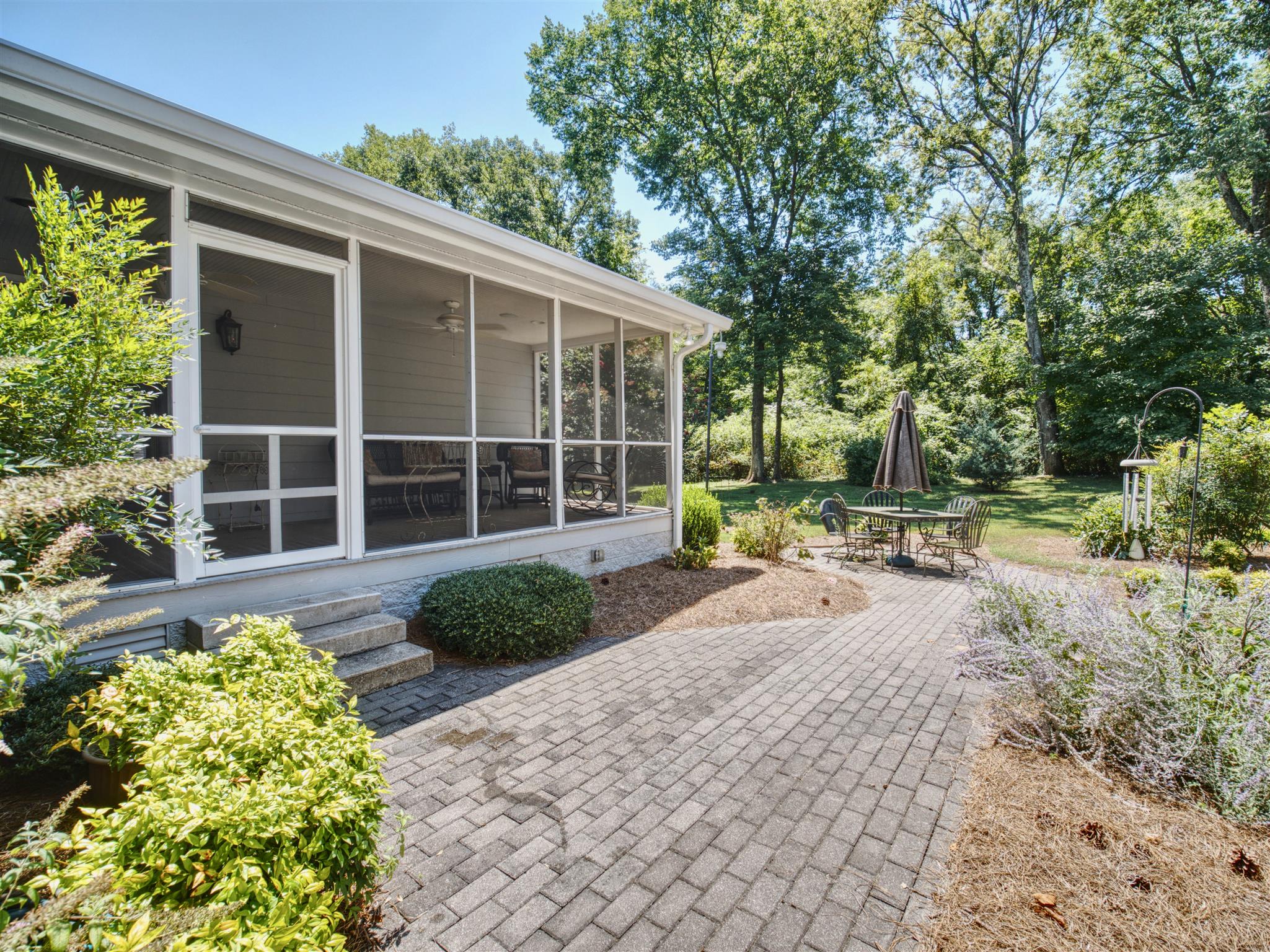 1802 Indian Hills Road Lebanon, TN 37087 - Photo 10 of 29 Screened in porch with gorgeous walkway