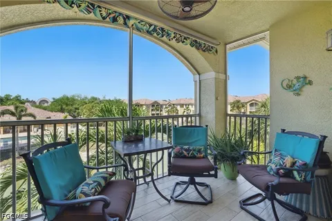 $185,000 | 4121 Residence Drive, Unit 324, Fort Myers, FL 33901