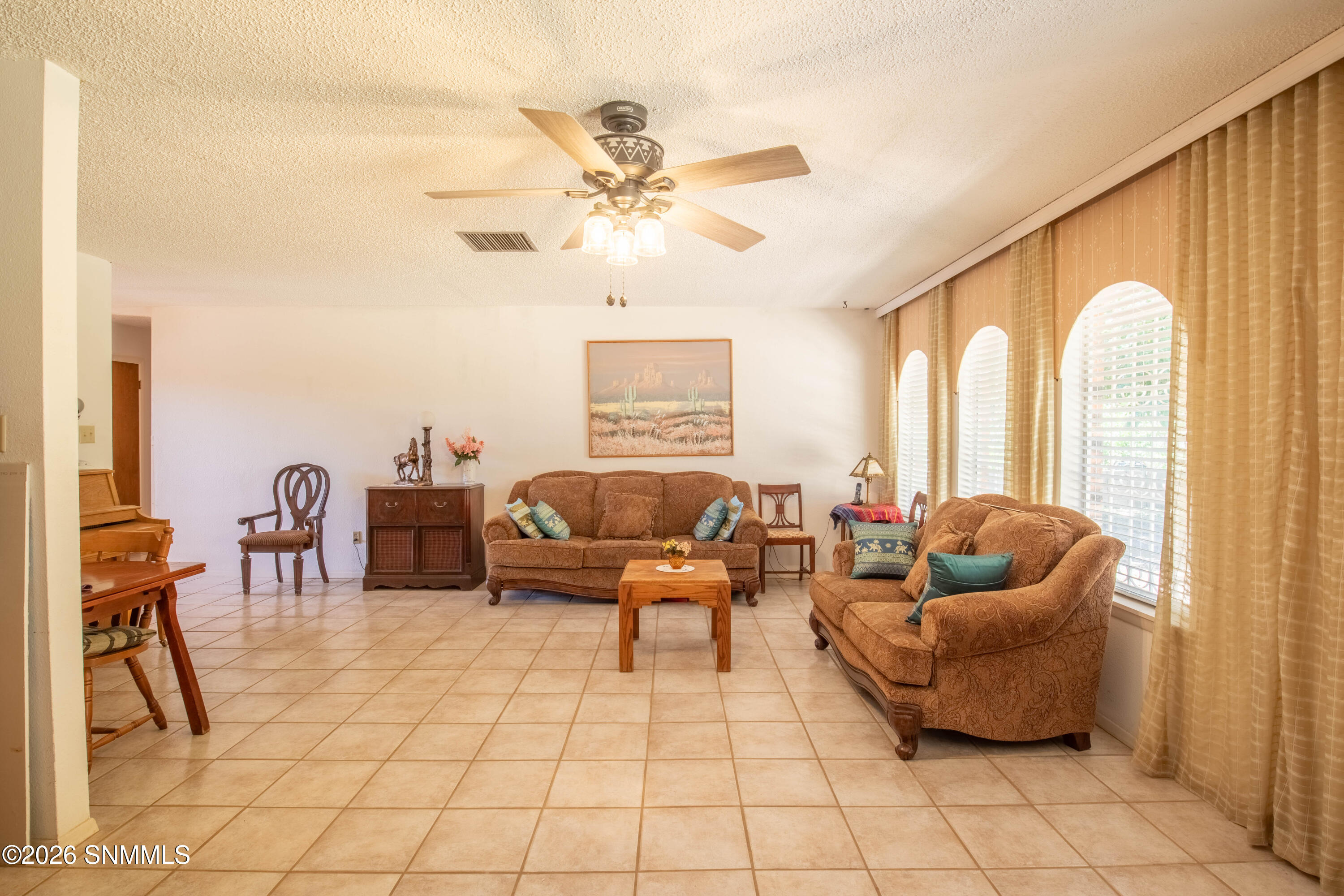 4735 Campbell Road Las Cruces, NM 88007 - Photo 6 of 44 Campbell-21