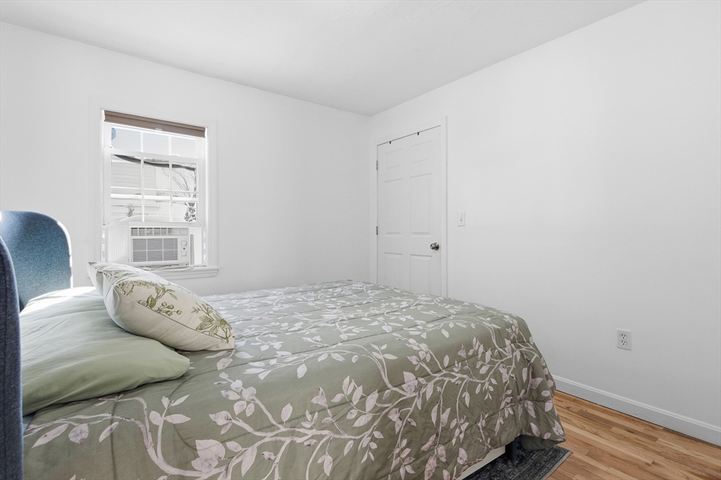 51 Sterling Road Brockton, MA 02302 - Photo 14 of 23