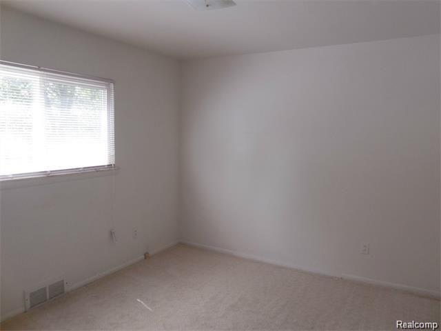 16003 West Thirteen Mile Road Southfield, MI 48076 - Photo 15 of 16