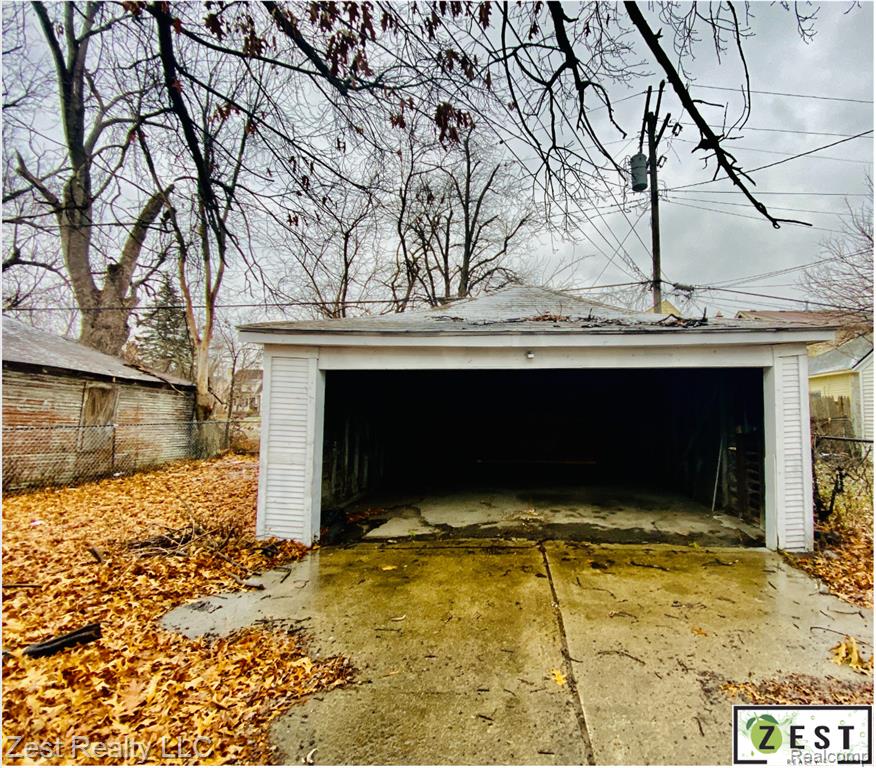 14300 Strathmoor Street Detroit, MI 48227 - Photo 19 of 19