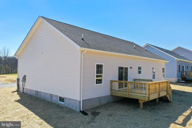 $362,100 | 32 Larimar Lane, Inwood, WV 25428