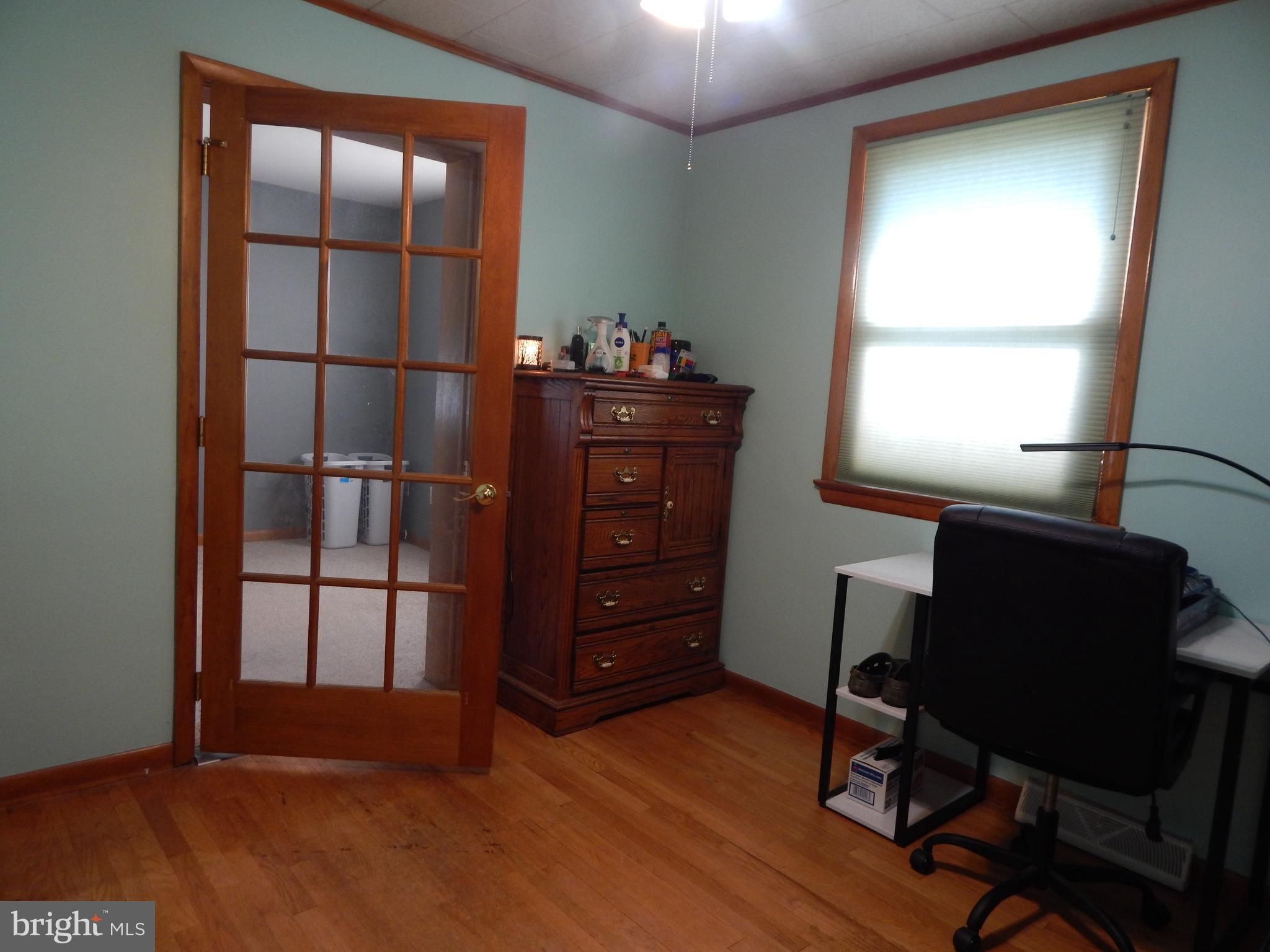 7121 Crestshire Road Dundalk, MD 21222 - Photo 18 of 33