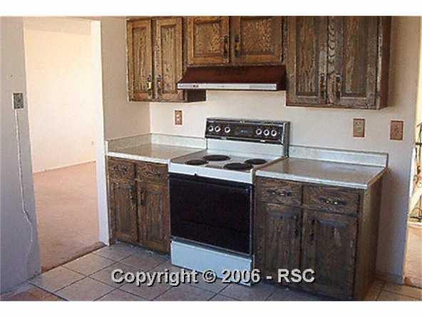 5202 Rocking R Drive Colorado Springs, CO 80915 - Photo 2 of 3