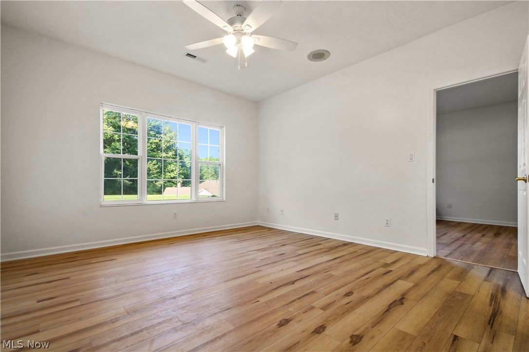 5645 Clingan Road, Unit 12C Struthers, OH 44471 - Photo 6 of 21 Gallery Image 6