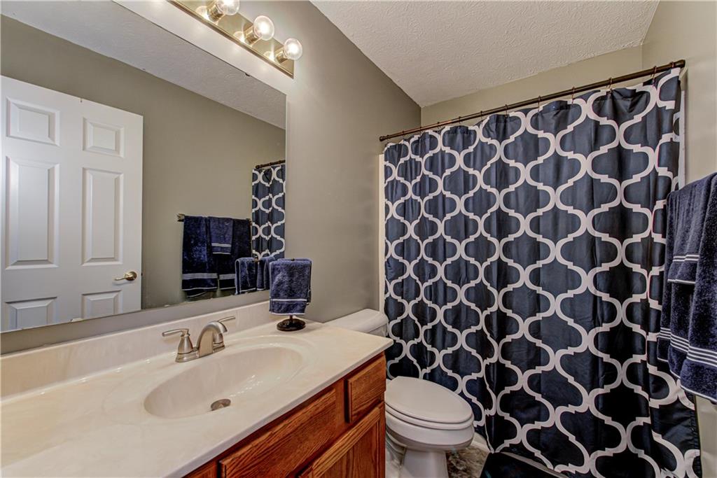 5816 Decatur Ridge Drive Indianapolis, IN 46221 - Photo 35 of 47