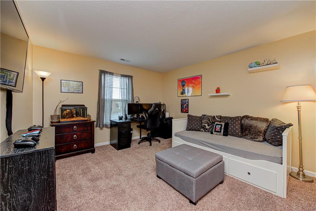 5816 Decatur Ridge Drive Indianapolis, IN 46221 - Photo 36 of 47