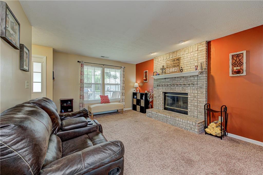 5816 Decatur Ridge Drive Indianapolis, IN 46221 - Photo 7 of 47
