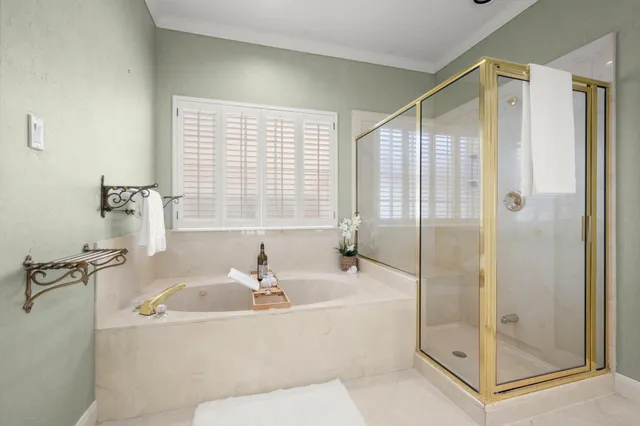 $379,000 | 5702 Glen Pines Drive, Houston, TX 77069