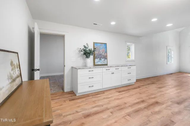 $520,000 | 1370 Bales Road, Mosheim, TN 37818