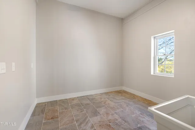 $520,000 | 1370 Bales Road, Mosheim, TN 37818