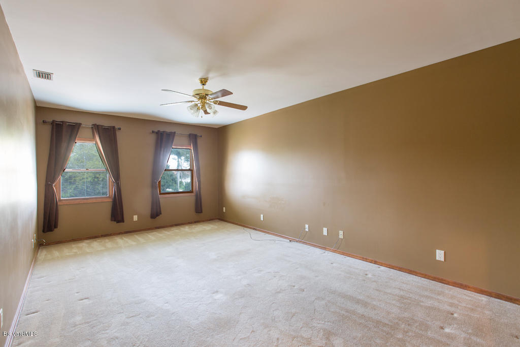 2840 North Riverside Drive Indialantic, FL 32903 - Photo 11 of 25 Master Bedroom.jpg