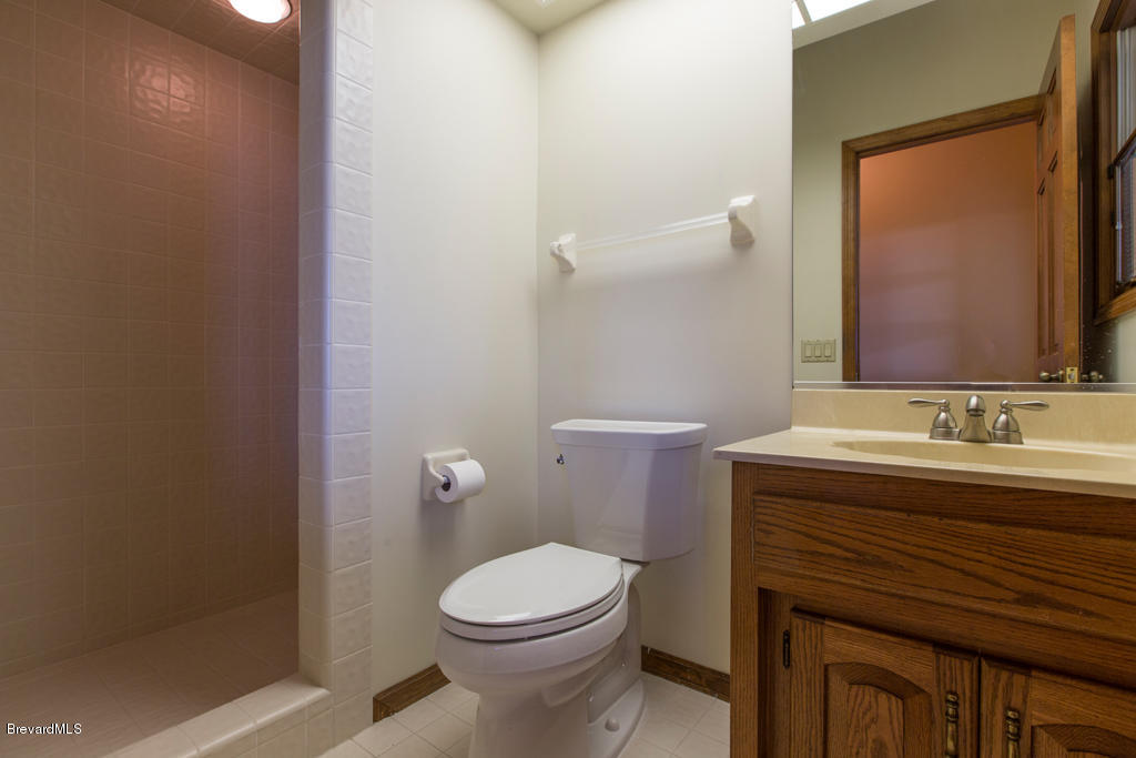 2840 North Riverside Drive Indialantic, FL 32903 - Photo 16 of 25 Bathroom.jpg