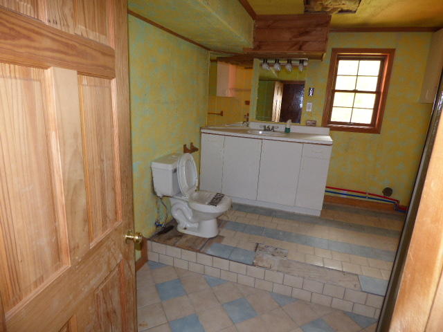 103 Scotts Point Road Clifton, ME 04428 - Photo 4 of 15 P1170011