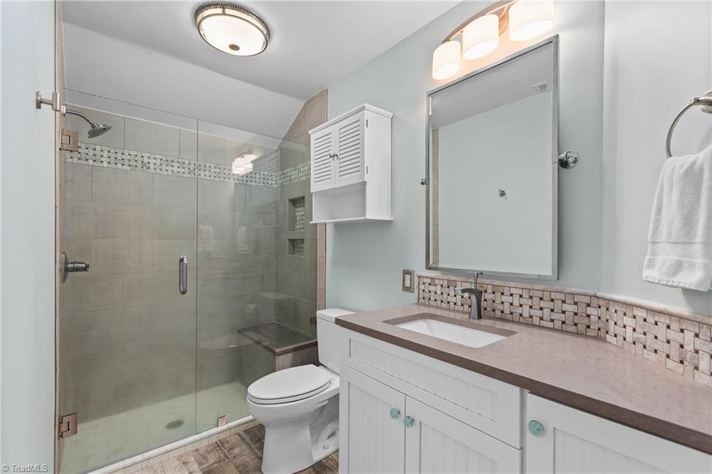 3912 Wesseck Drive High Point, NC 27265 - Photo 36 of 50
