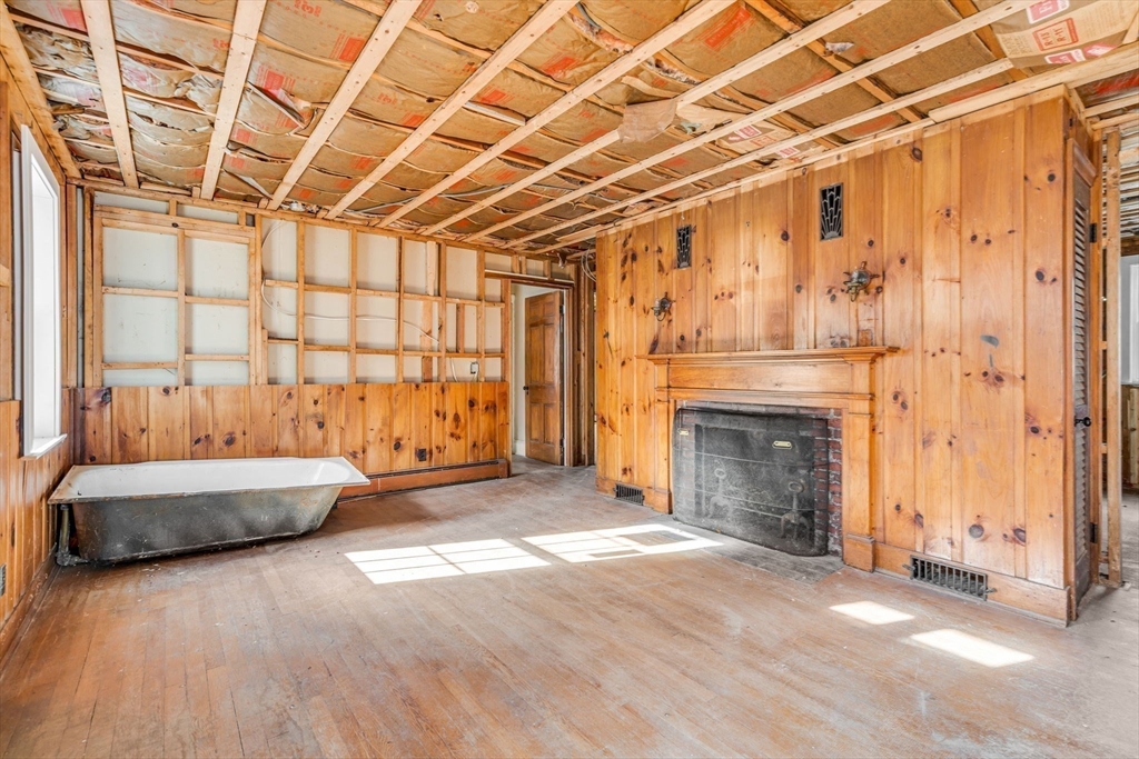 14 Heintz Road Dennis Port, MA 02639 - Photo 5 of 37 Gallery Image 5