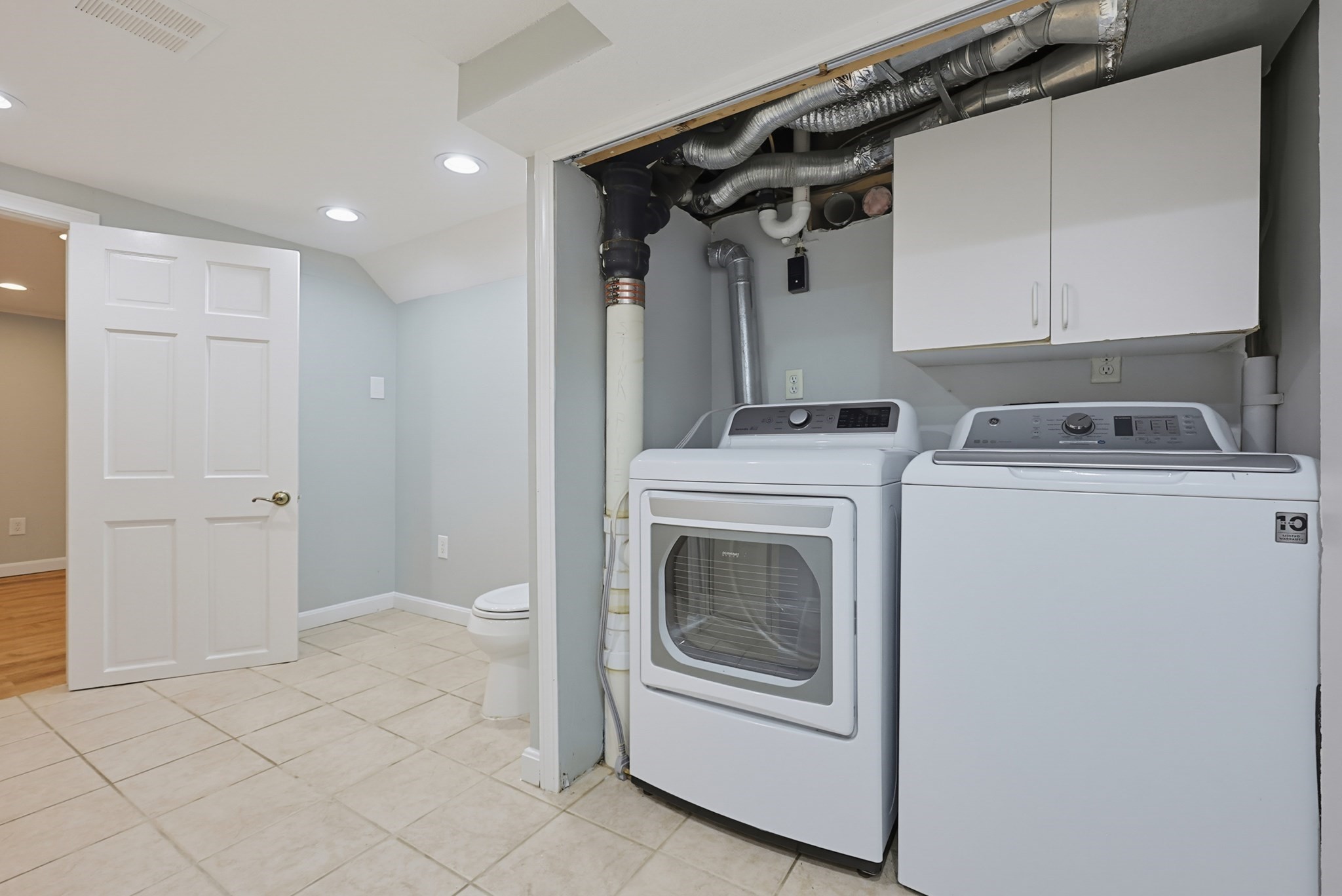 29 Sunnyside Road Lynn, MA 01905 - Photo 29 of 30 Gallery Image 29