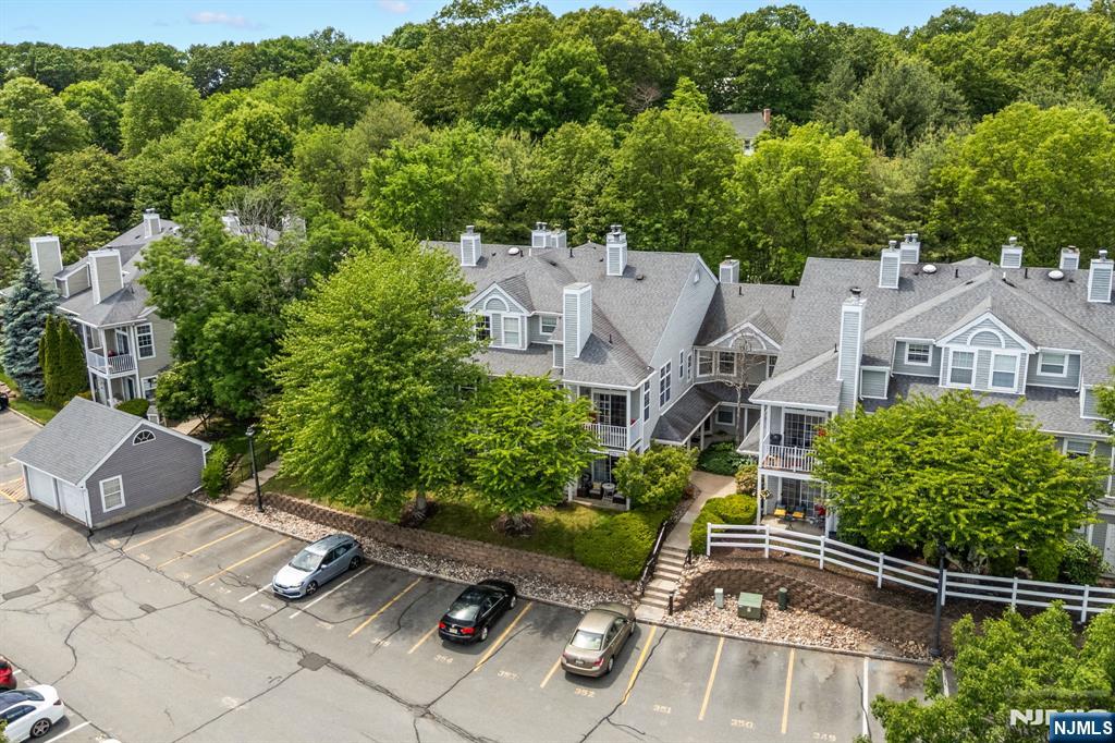 1306 Paddington Road, Unit 1306 Mahwah, NJ 07430 - Photo 7 of 36