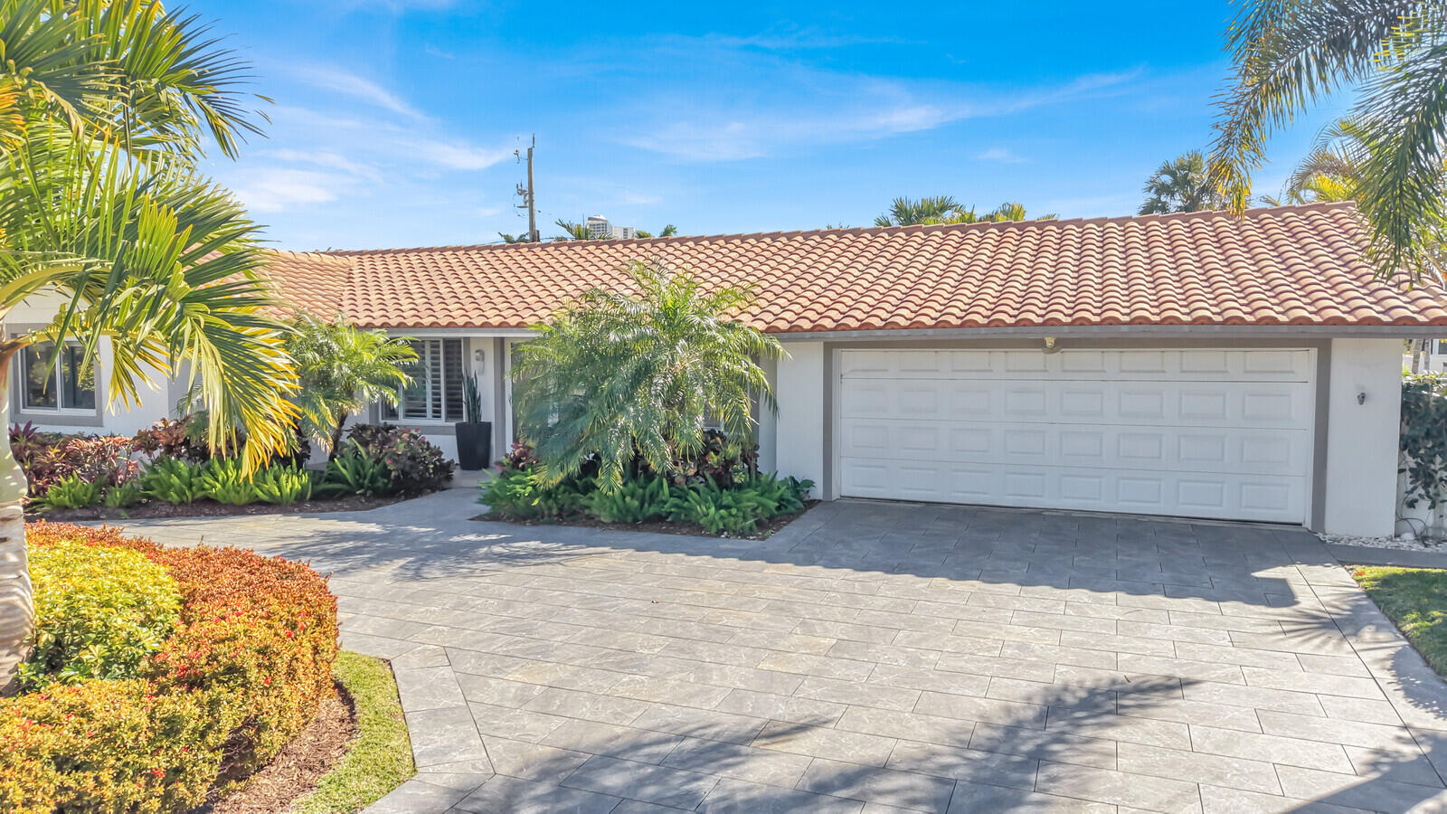 1199 Dolphin Road Singer Island, FL 33404 - Photo 48 of 60 50_Aerial_1_mls