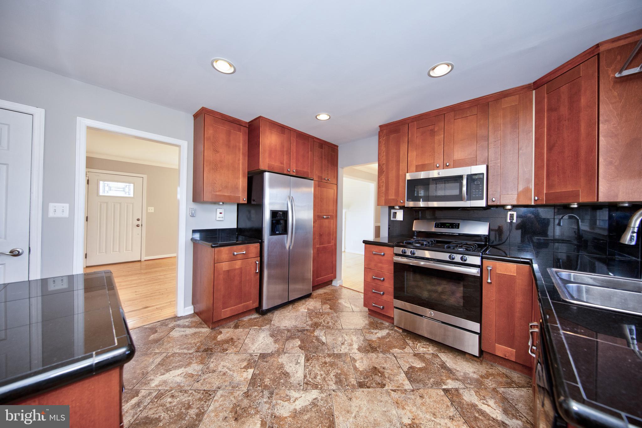 25 North Reed Street Bel Air, MD 21014 - Photo 13 of 32 Kitchen with SS appliances