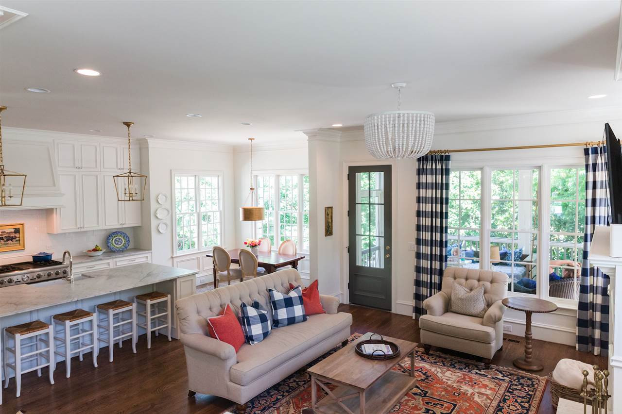 2620 Davis Street Raleigh, NC 27608 - Photo 14 of 28 Family Room
