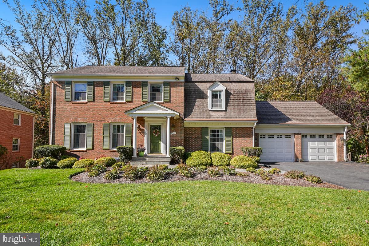 9508 Falls Bridge Lane, Potomac, MD 20854 Compass