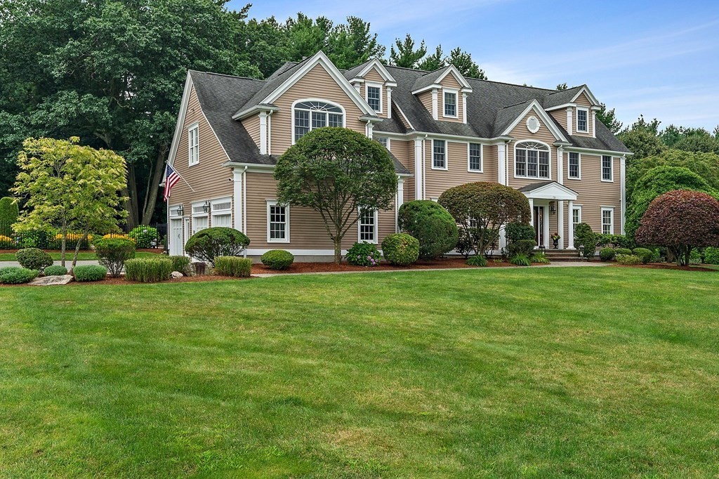 70 Thoreau Road Canton, MA 02021 - Photo 3 of 41 Gallery Image 3