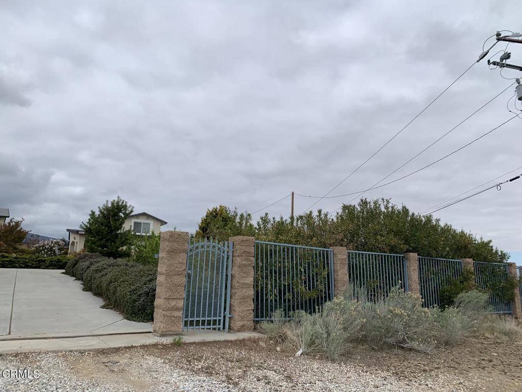 9020 Pionero Road Pinon Hills, CA 92372 - Photo 66 of 71 23