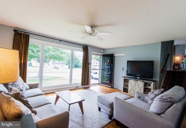 106 Long Lane Voorhees, NJ 08043 - Photo 2 of 14