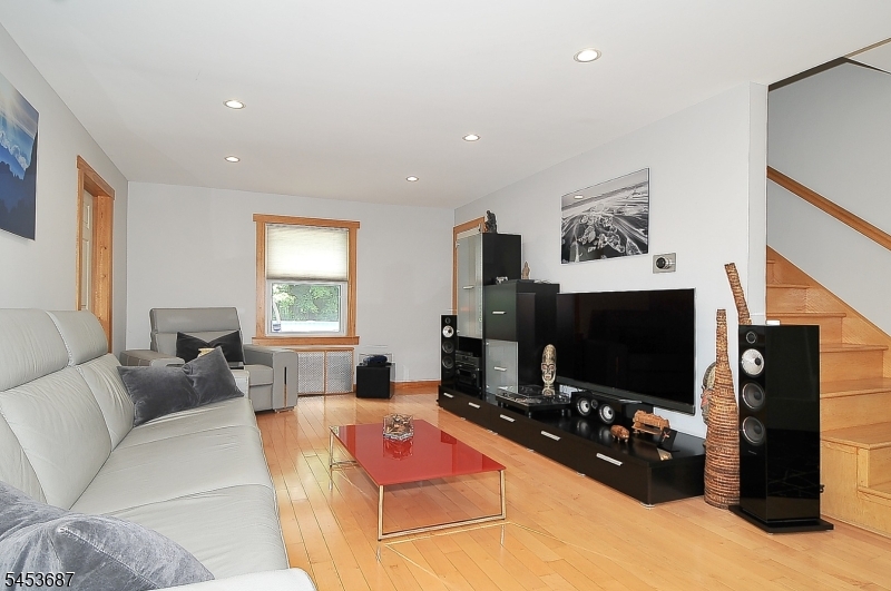 1700 Westover Road Linden, NJ 07036 - Photo 32 of 36 Gallery Image 32
