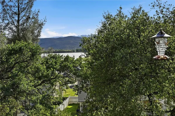 $459,900 | 18669 Deer Hill Road, Hidden Valley Lake, CA 95467