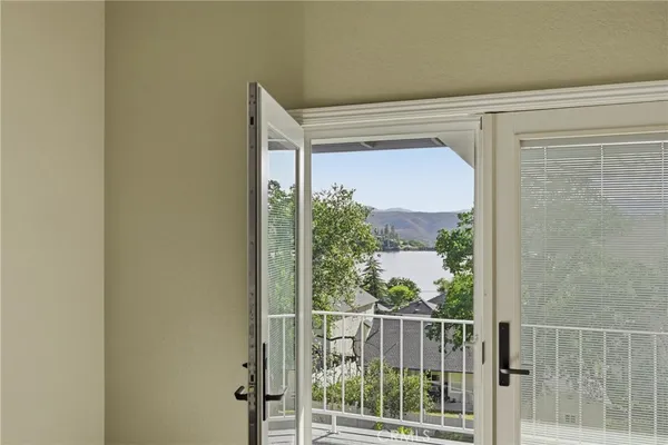 $459,900 | 18669 Deer Hill Road, Hidden Valley Lake, CA 95467