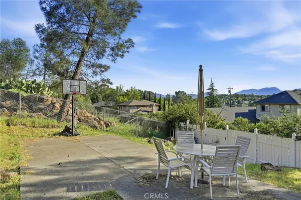 $459,900 | 18669 Deer Hill Road, Hidden Valley Lake, CA 95467