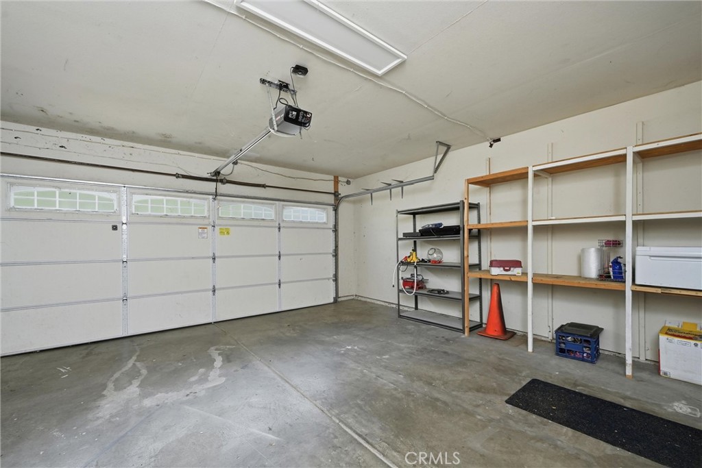 18669 Deer Hill Road Hidden Valley Lake, CA 95467 - Photo 33 of 40 Garage