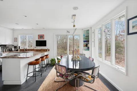 79 South South Breeze Drive, East Hampton, NY 11937