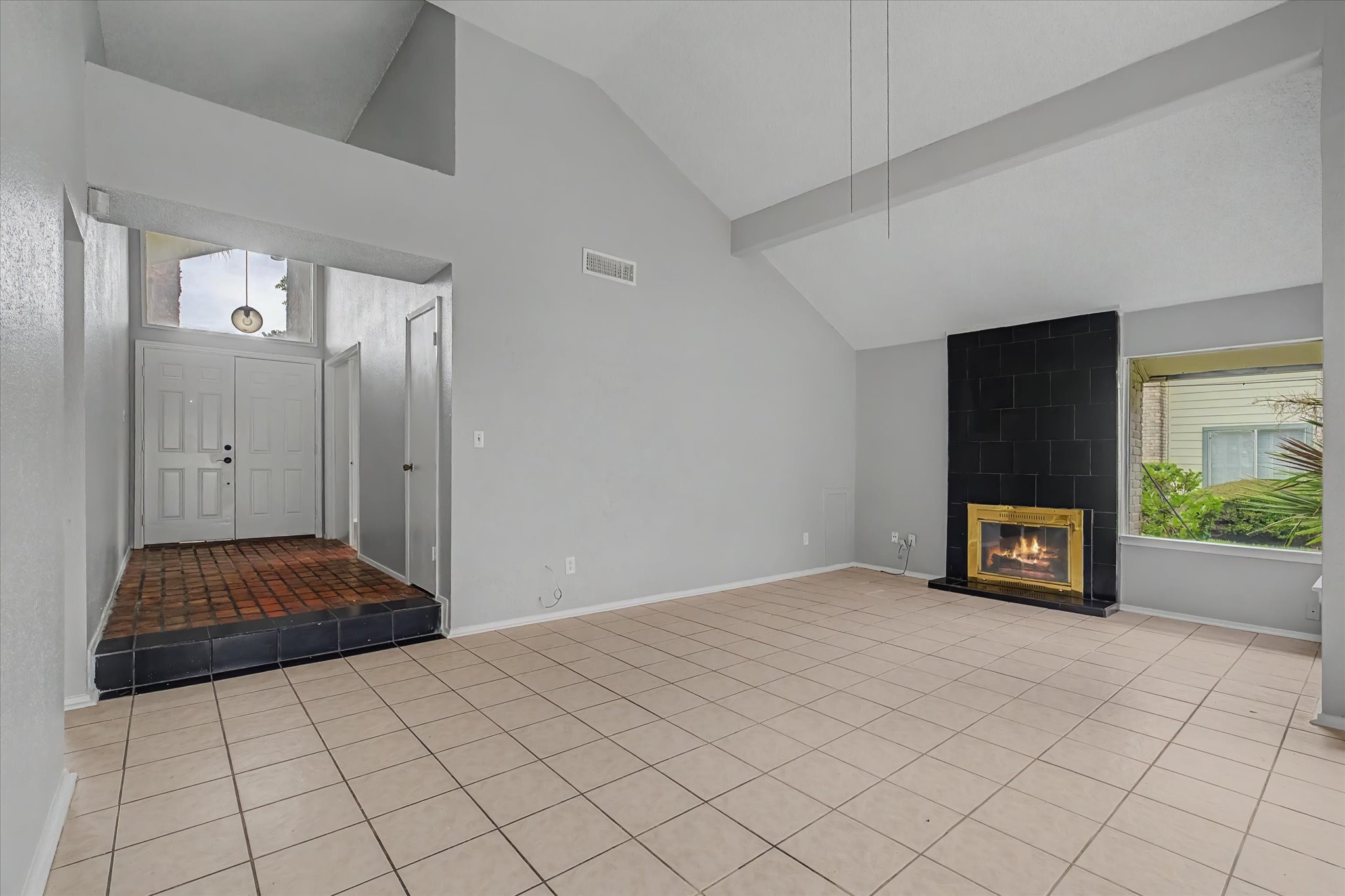 7330 South Dairy Ashford Road Houston, TX 77072 - Photo 4 of 33 a bedroom with a bed and a view of bathroom
