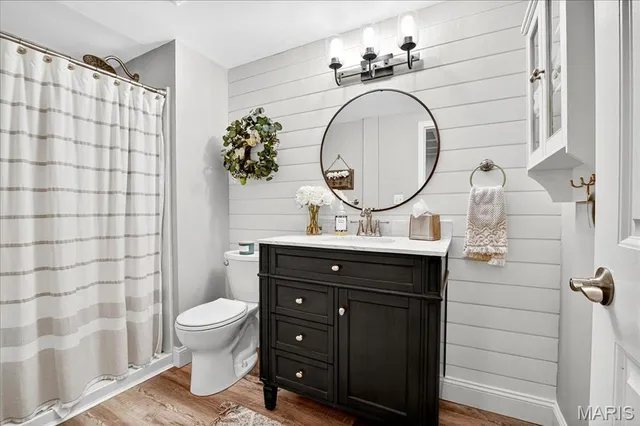 $675,000 | 1516 Redbriar Drive, High Ridge, MO 63049