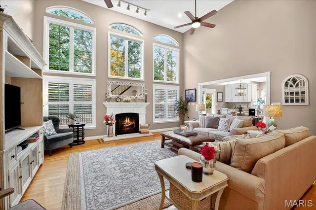 $675,000 | 1516 Redbriar Drive, High Ridge, MO 63049