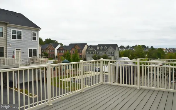 $3,200 | 11875 Snowden Farm Parkway, Clarksburg, MD 20871