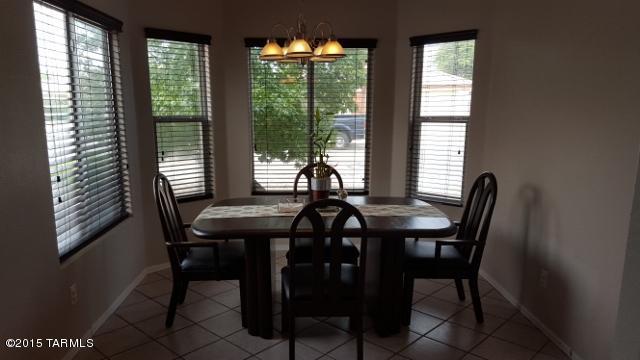 2329 North Silverbell Road Tucson, AZ 85745 - Photo 3 of 10