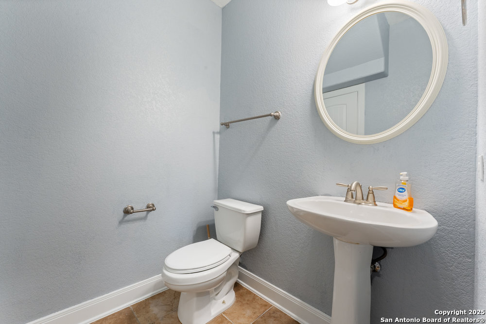 120 Red Bud Boerne, TX 78006 - Photo 23 of 43