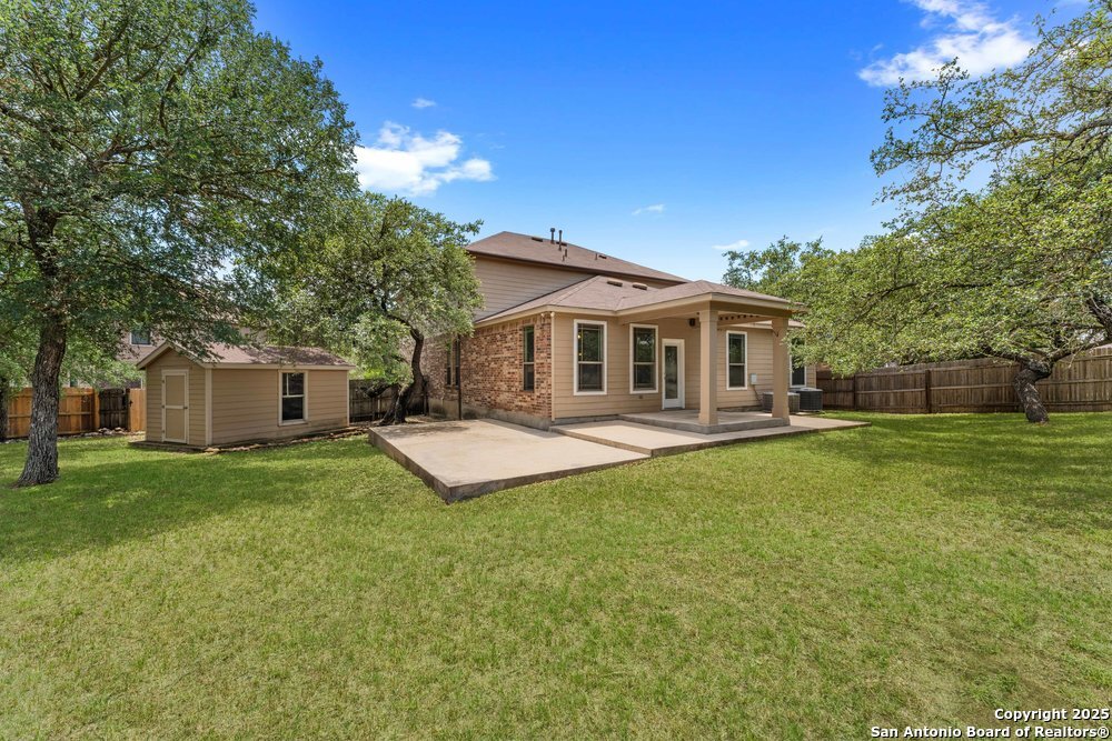 120 Red Bud Boerne, TX 78006 - Photo 8 of 43