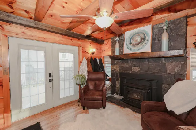 $3,600 | 331 East High Street, Manchester, NH 03104