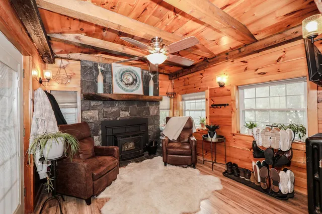 $3,600 | 331 East High Street, Manchester, NH 03104