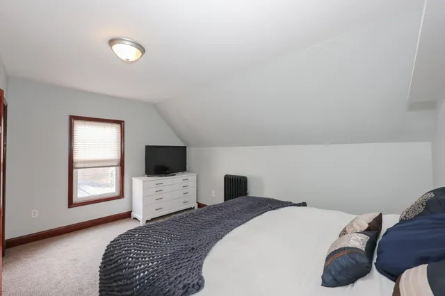 $3,600 | 331 East High Street, Manchester, NH 03104