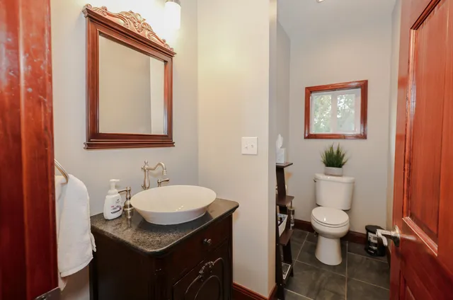 $3,600 | 331 East High Street, Manchester, NH 03104